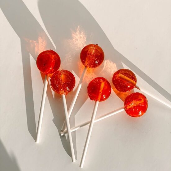 s-mathilde-langevin-GE92S6uxZas-unsplash ID34:Theキャンディー34